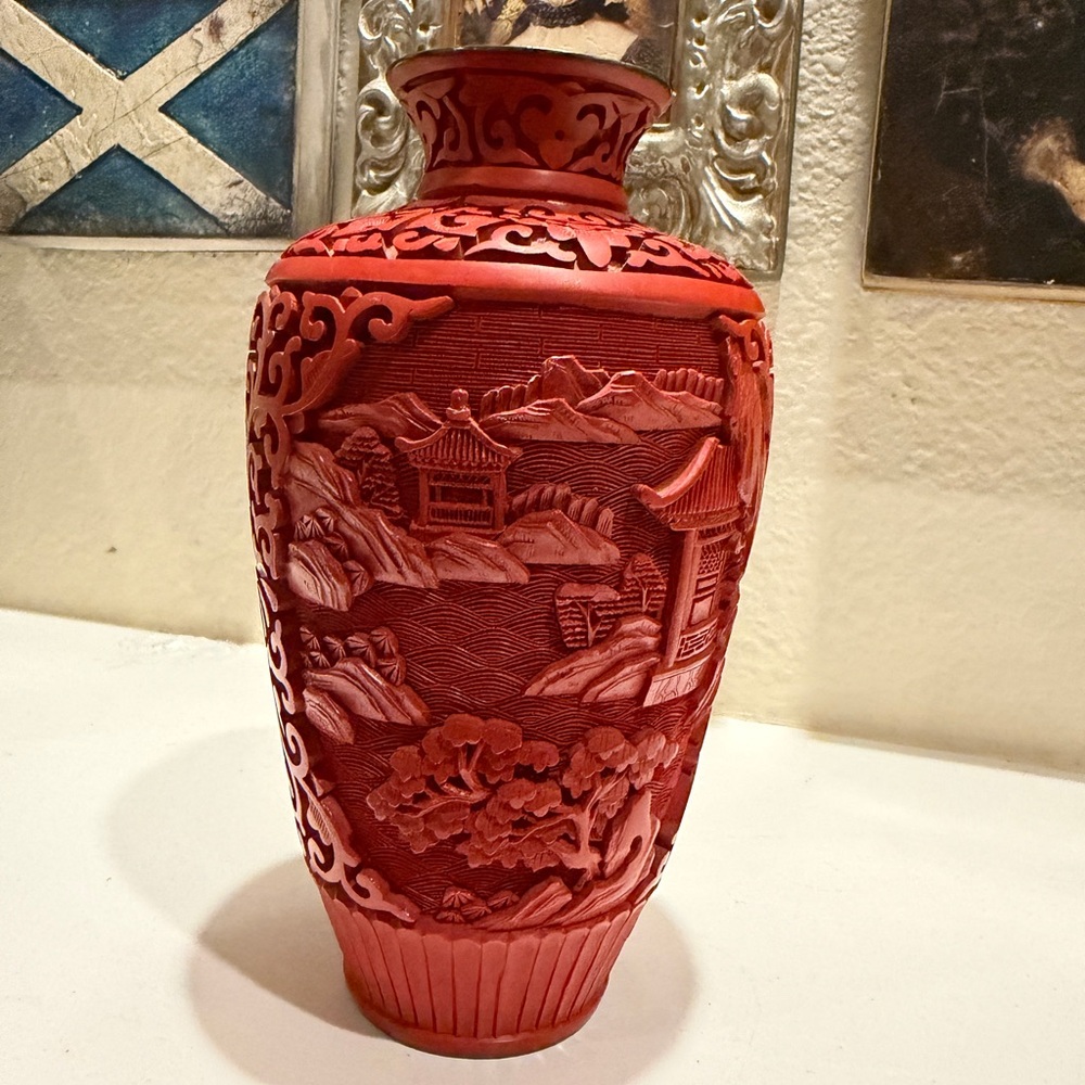 Vintage Chinese Cinnabar Lacquer Vase Hand-Carved Landscape Scene, Blue Enamel - Picture 5 of 7